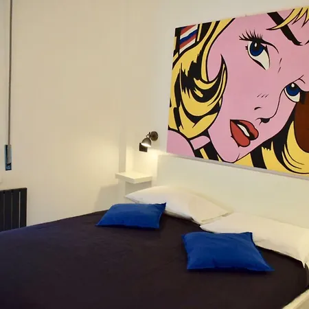 Apartment Life Is Beautiful - Vatican Rome