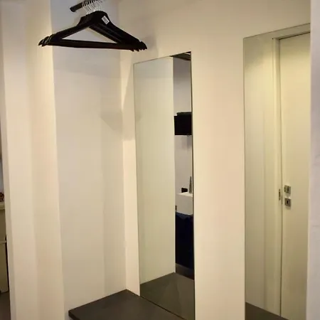 Apartment Life Is Beautiful - Vatican Rome